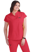 Cargar imagen en el visor de la galería, Koi Basics – Top Ari 1093  + Pantalón Holly 731 – Heather Candy Red