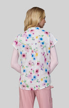 Cargar imagen en el visor de la galería, Top estampado modelo Ari Big Blooms Classics - 1093