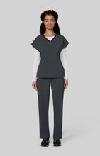 Cargar imagen en el visor de la galería, Koi Basics – Top McKenna 1145  + Pantalón Raelynn 789 – Charcoal