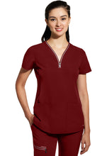 Cargar imagen en el visor de la galería, Healing Hands HH360 – Top Sonia 2274  + Pantalón Nisha 9152 – Garnet Red