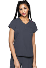 Cargar imagen en el visor de la galería, MedCouture AMP – Top Quarter Zip V-Neck Tuckable MC705 + Pantalón Straight Leg Pull-On MC103 – Pewter