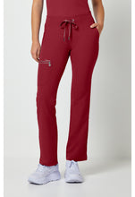 Cargar imagen en el visor de la galería, Healing Hands HH360 – Top Crew Neck  HH702 + Pantalón Nisha 9152 – Garnet Red