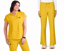Cargar imagen en el visor de la galería, Koi Basics – Top Ari 1093  + Pantalón Holly 731 – Heather Mango