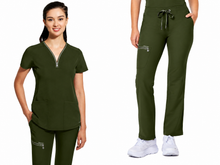 Cargar imagen en el visor de la galería, Healing Hands HH360 – Top Sonia 2274  + Pantalón Nisha 9152 – Pine