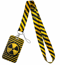 Cargar imagen en el visor de la galería, Lanyard con porta carnet de diseños médicos