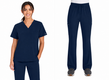 Cargar imagen en el visor de la galería, Cherokee CK WW ORIGINALS ULTRA– Top Unisex V-Neck CK778A  + Pantalón Unisex Mid Rise Drawstring Straight CK280A  - Navy
