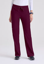 Cargar imagen en el visor de la galería, Grey's Anatomy™ Stretch by Barco – Top Kristi GRST292  + Pantalón Kim GRSP500 - Wine