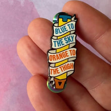 Cargar imagen en el visor de la galería, PIN DECORATIVO DE EPIPEN - PLUMA DE EPINEFRINA