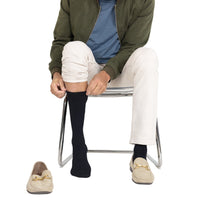Cargar imagen en el visor de la galería, Calcetines de compresión hasta la rodilla para hombre 20-30mmHg