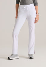 Cargar imagen en el visor de la galería, Skechers by Barco® – Top Reliance SK102 + Pantalón Reliance SK201 – WHITE