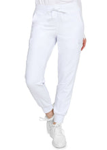 Cargar imagen en el visor de la galería, Zavaté by Yotyoz Studio  – Top Elevate Tuck-In 1169 + Pantalón Refined Jogger 3060 – WHITE