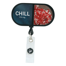 Cargar imagen en el visor de la galería, Porta credenciales retráctil estilo "shaker" con diseños by Koi