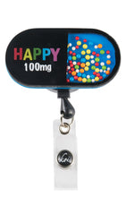 Cargar imagen en el visor de la galería, Porta credenciales retráctil estilo "shaker" con diseños by Koi