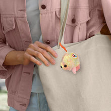 Cargar imagen en el visor de la galería, Llavero de autismo - GIANTmicrobes