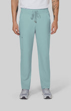 Cargar imagen en el visor de la galería, Koi Cureology – Top Stasis C652 + Pantalón Atria C701 – Sage