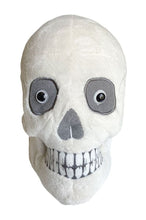 Cargar imagen en el visor de la galería, Peluche del Cráneo - GIANTmicrobes
